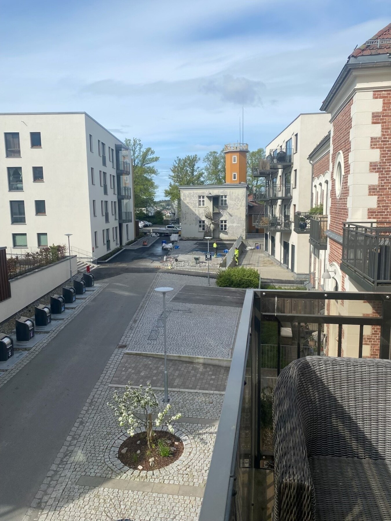 Balkong med hyggelig utsyn (Selgers bilde) Galleribilde