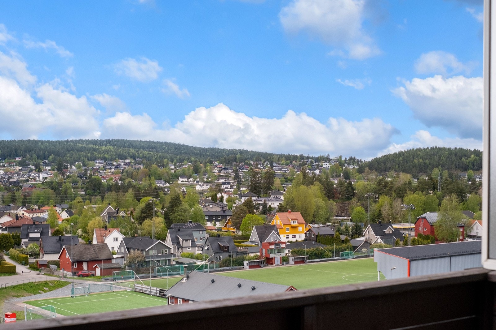 Utsikt mot Strømmen stadion. Galleribilde