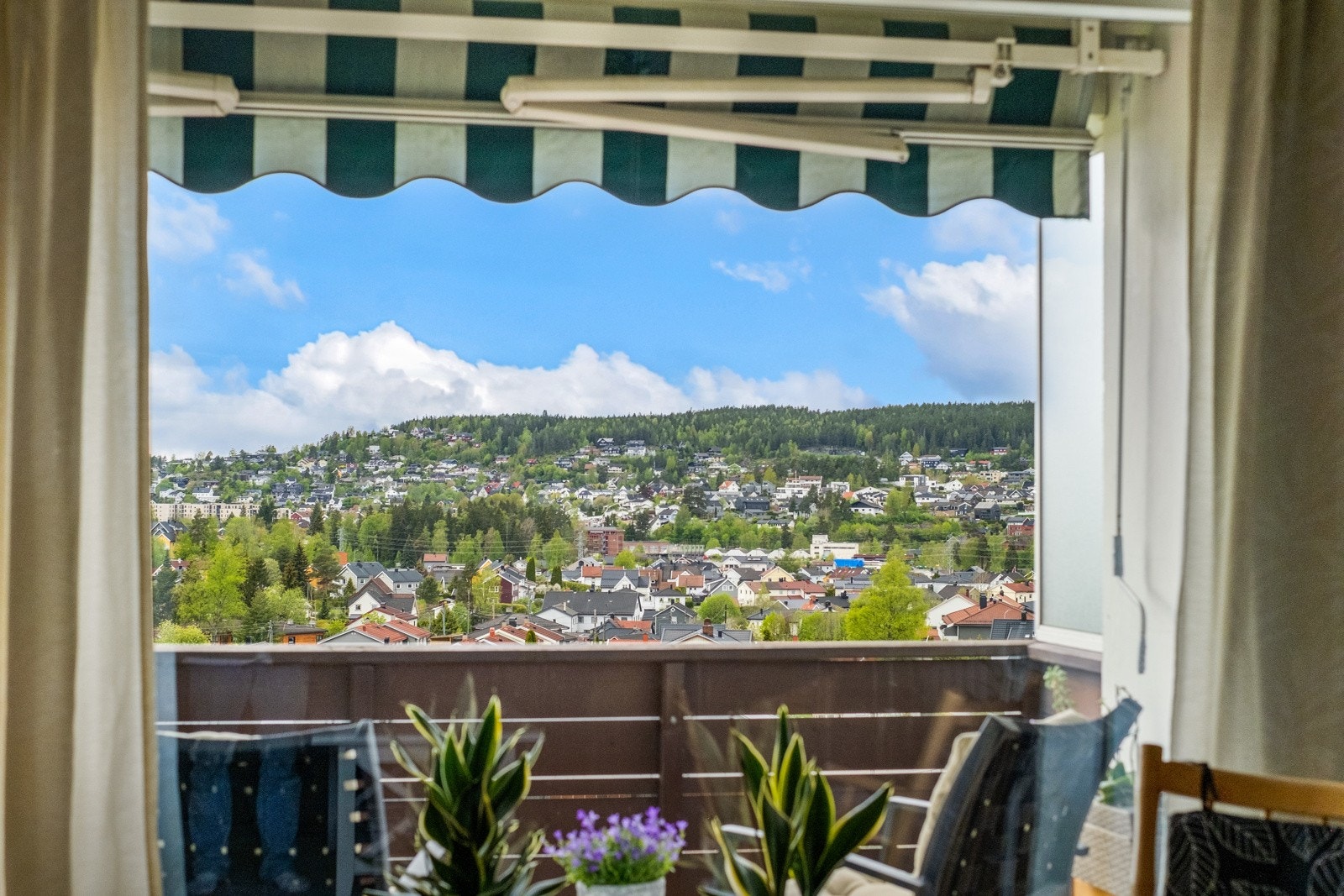 Flott utsikt mot vest. Galleribilde