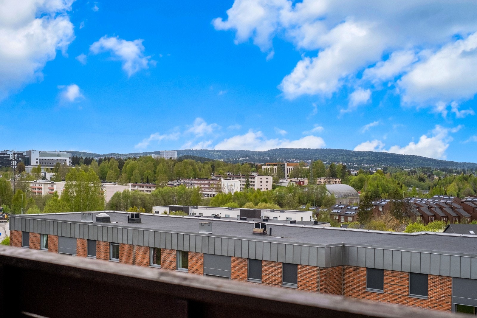 Flott utsikt fra balkongen. Galleribilde