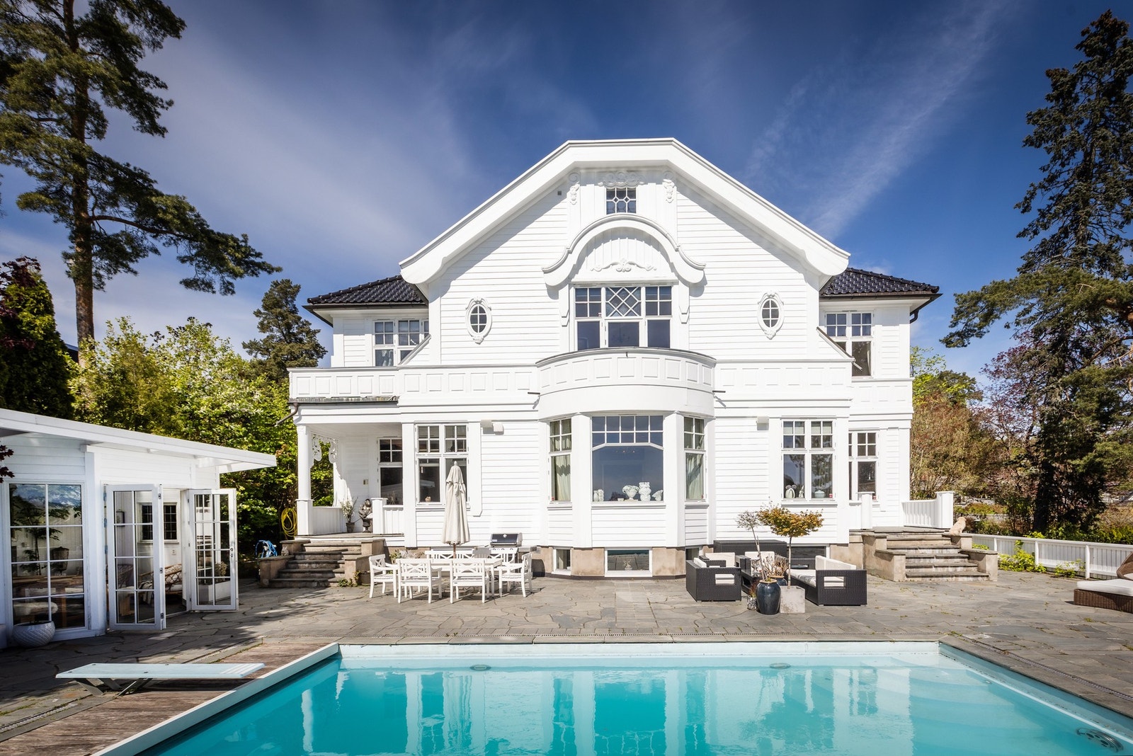 Trosterudveien 12B presenteres av Sanna Damhaug og Odd Kalsnes Galleribilde