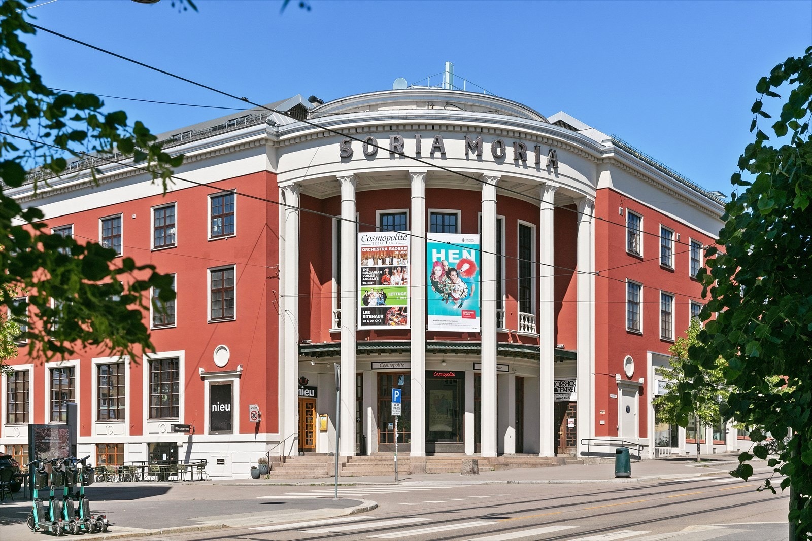 Soria Moria har rikelig med kulturelt tilbud- noe som gjenspeiler bydelen. Galleribilde