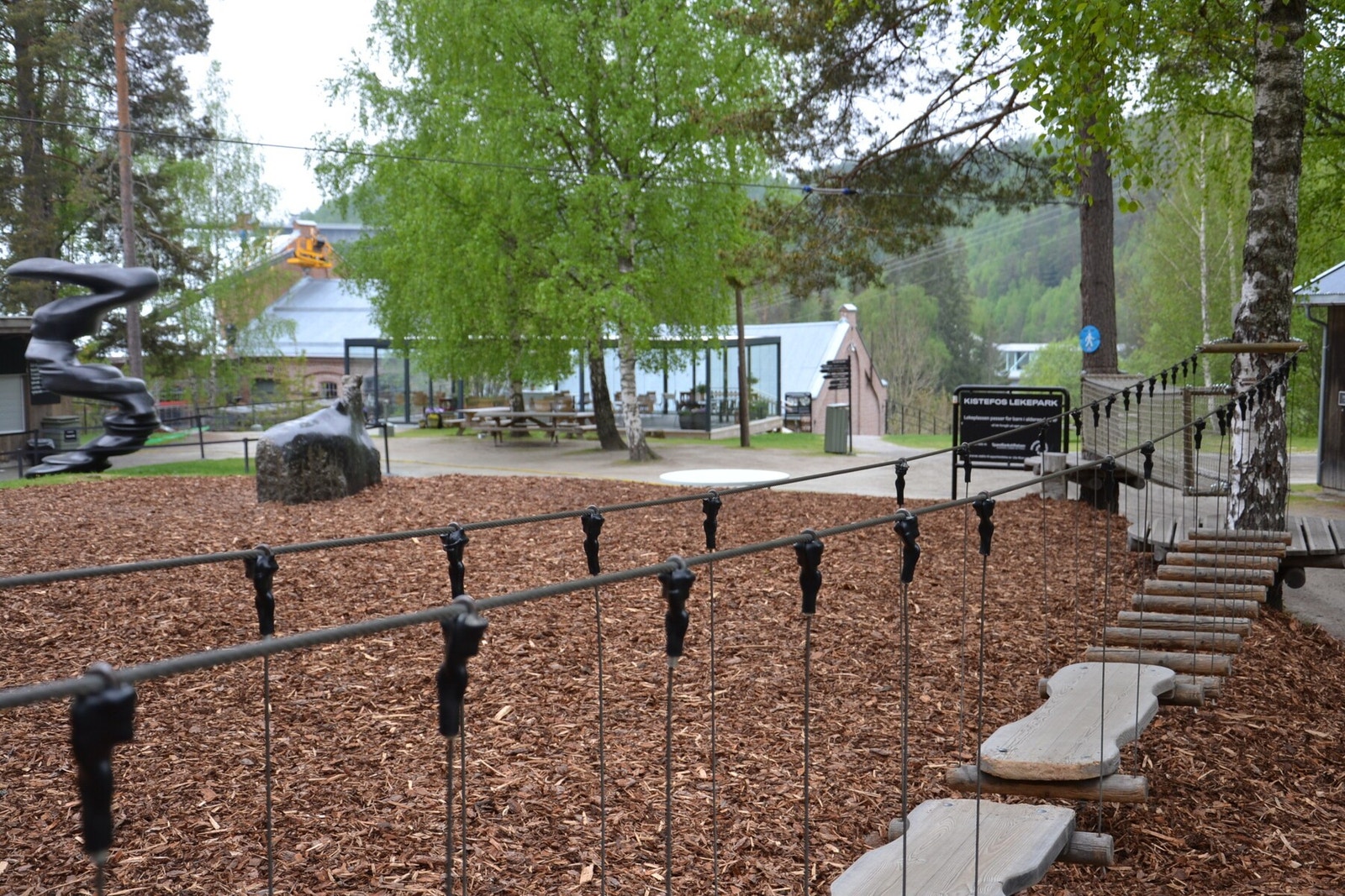 Kistefoss museets lekeplass Galleribilde