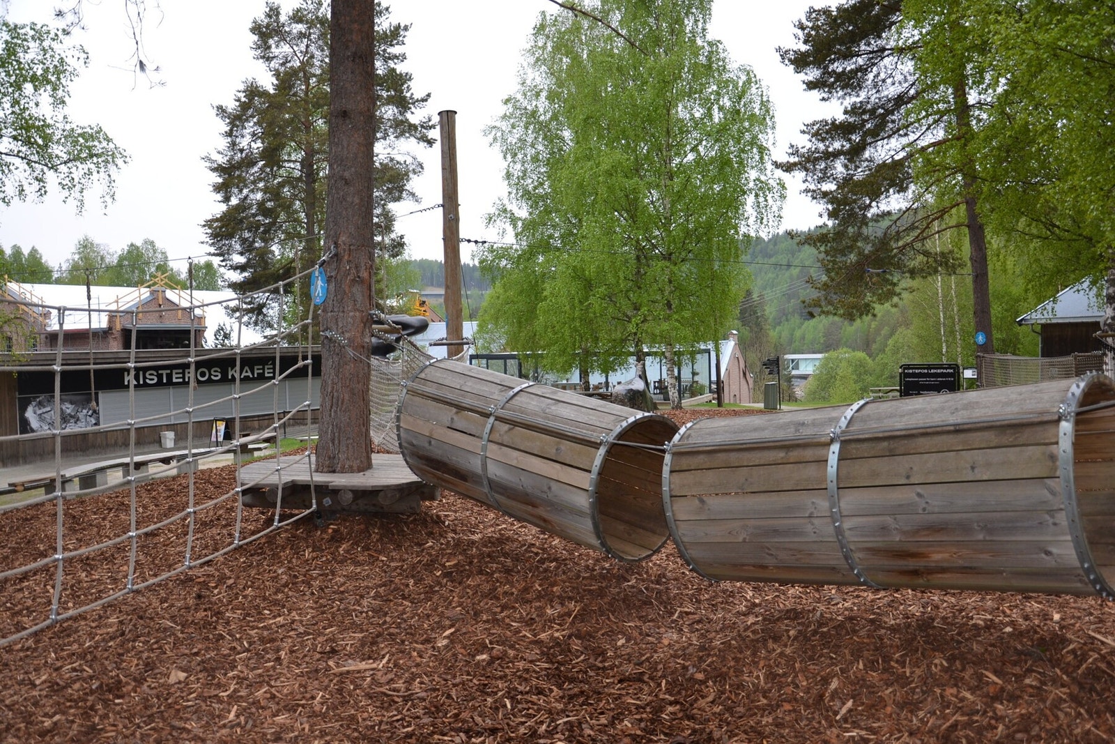 Kistefoss museets lekeplass Galleribilde