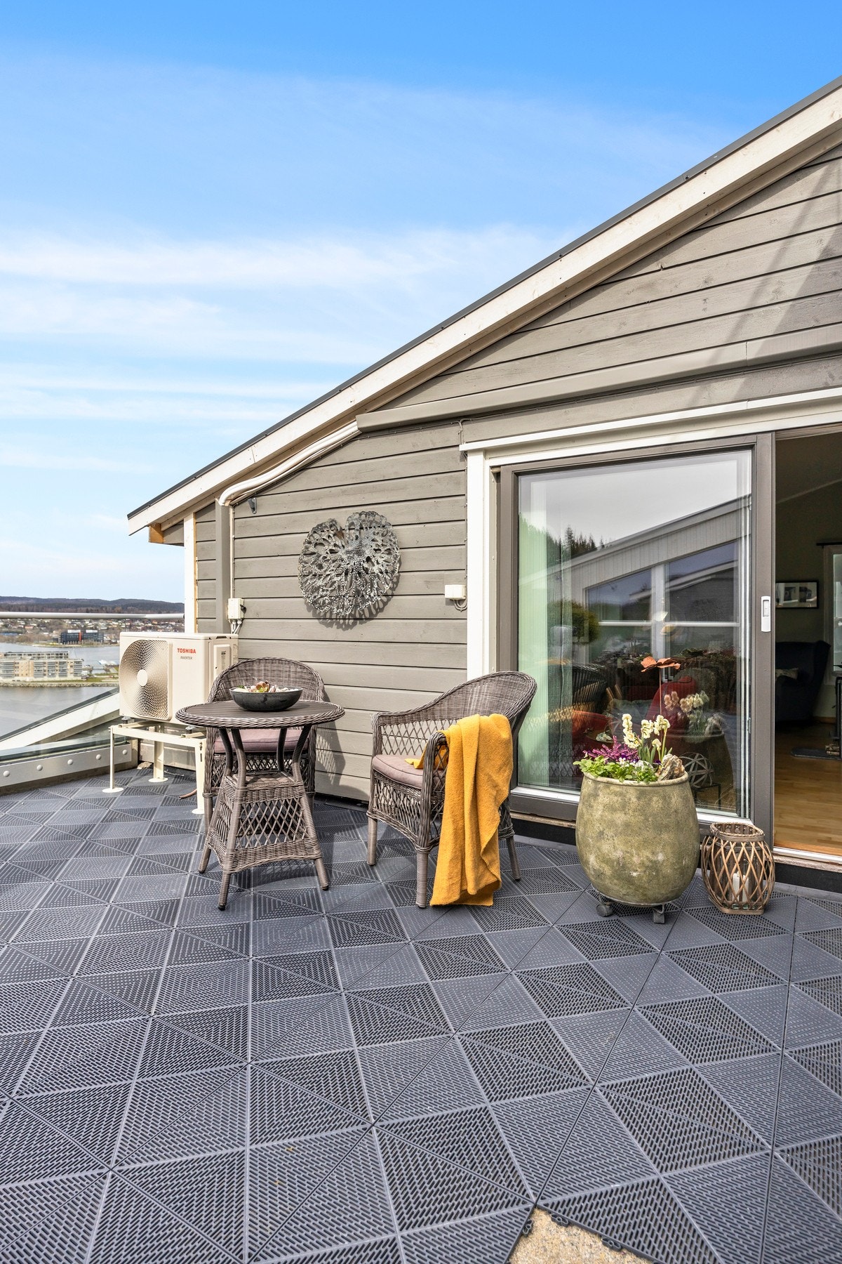 God plass til utemøblement! Galleribilde