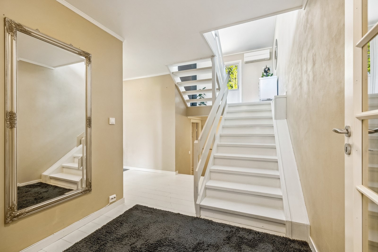 Velkommen_inn Galleribilde