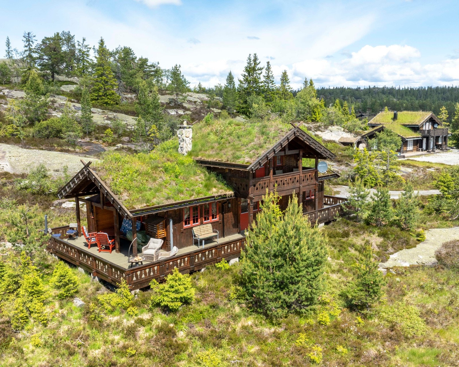 Sjarmerende eiendom som ligger idyllisk til i Nissedal kommune. Galleribilde