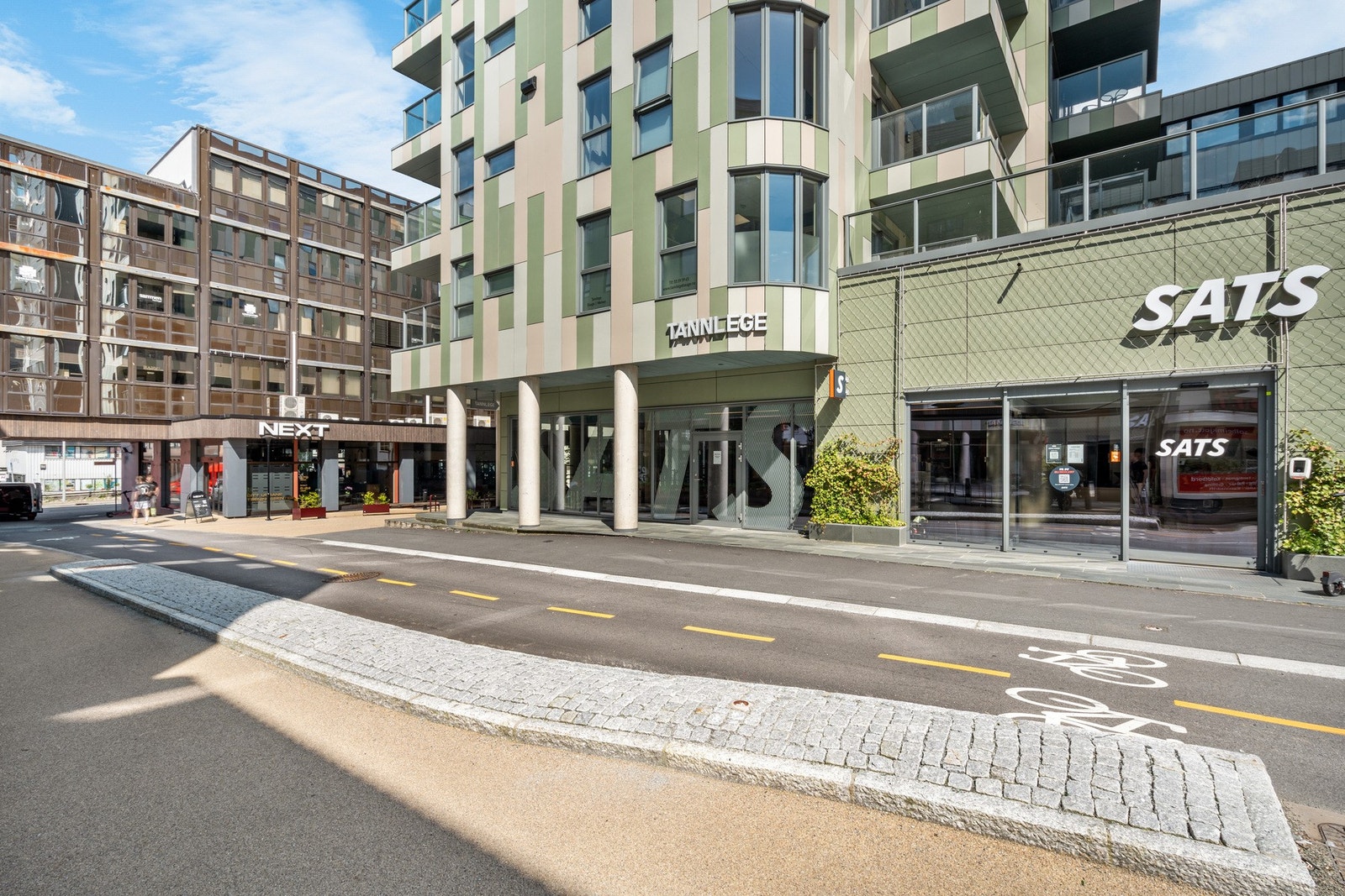 Sats Solheimsviken finner man også knappe 3 minutter gange unna leiligheten. Galleribilde