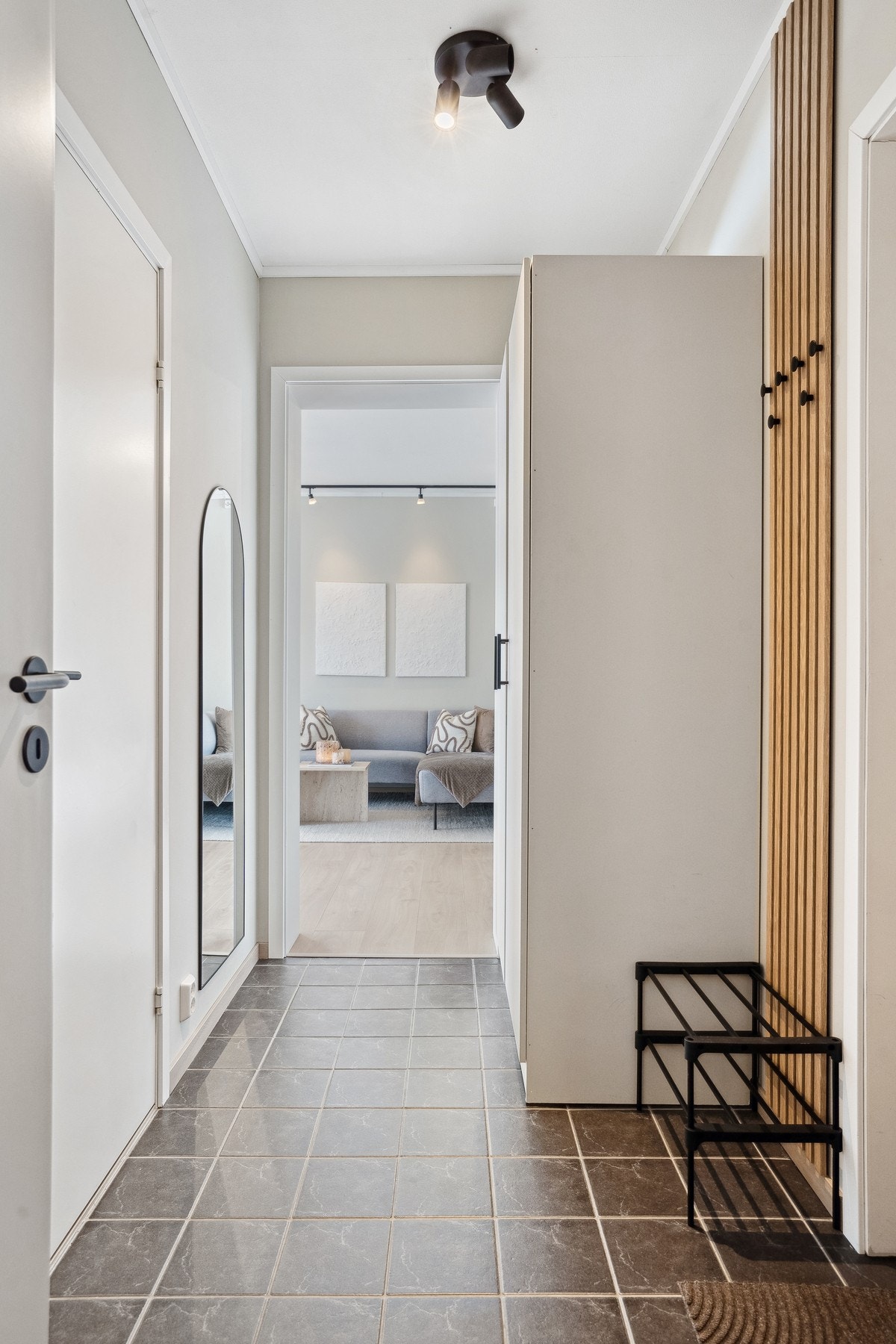 Velkommen inn - Entré Galleribilde