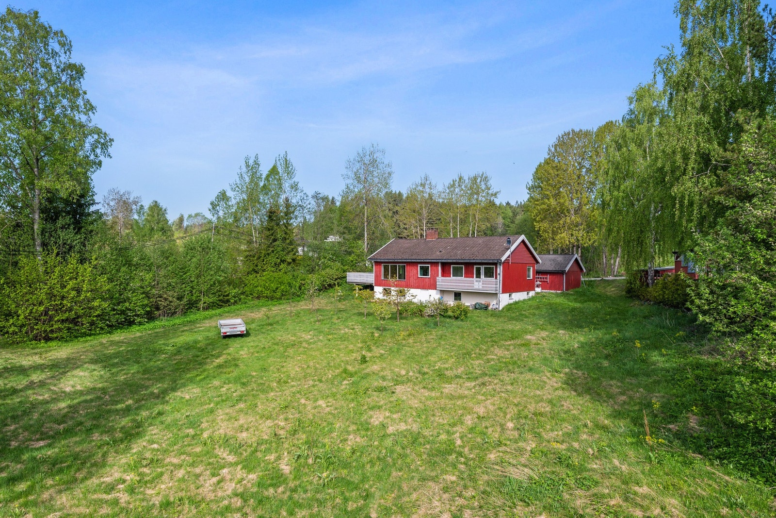 Cato Fegri v/Privatmegleren Hønefoss har gleden av å presentere Bråtenveien 9! Galleribilde