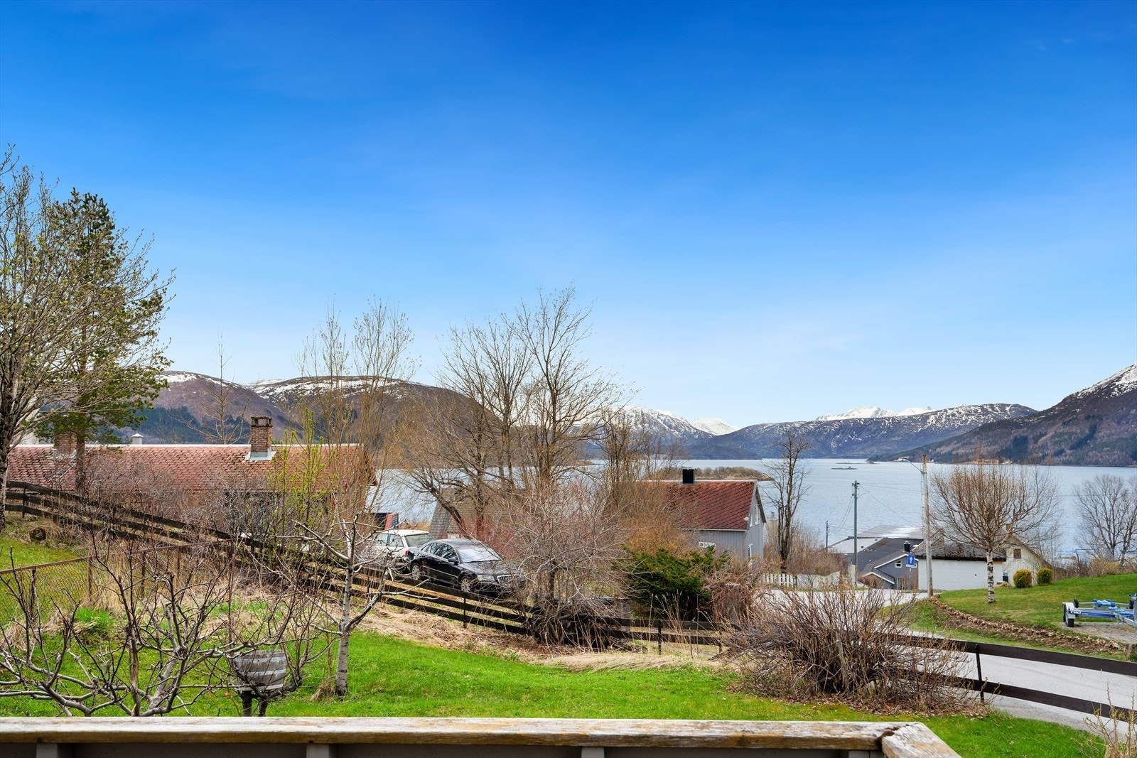 Flott utsikt fra eiendommen! Galleribilde
