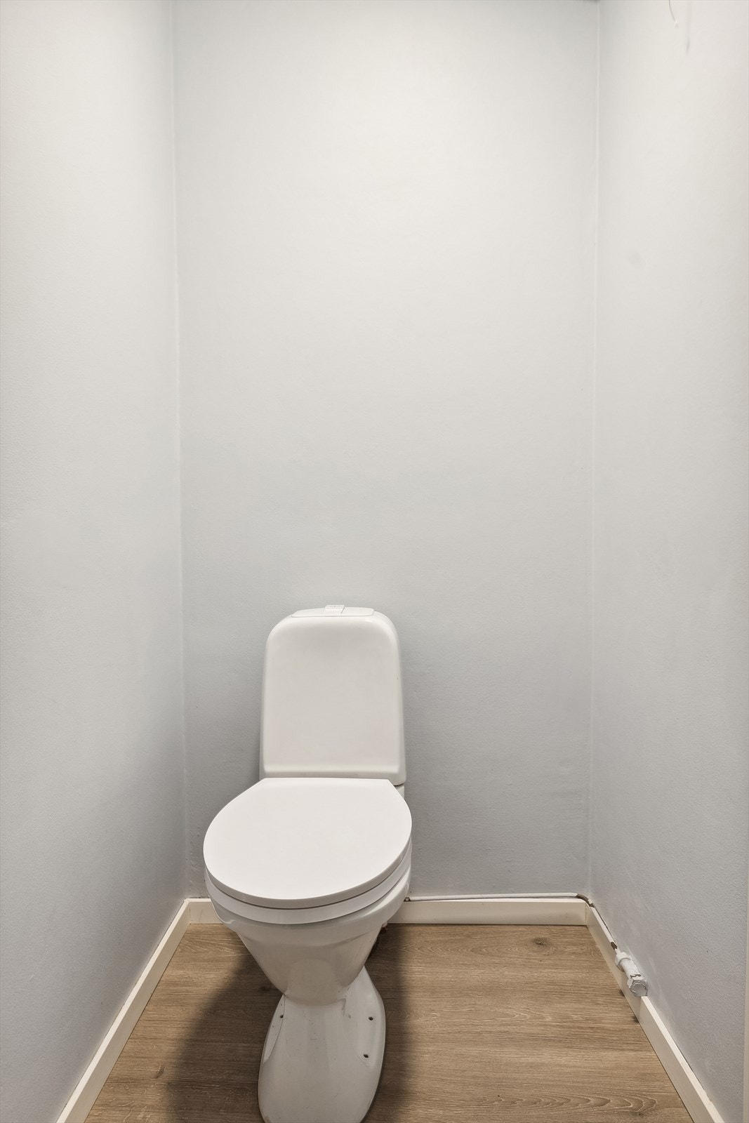 Separat toalettrom. Galleribilde