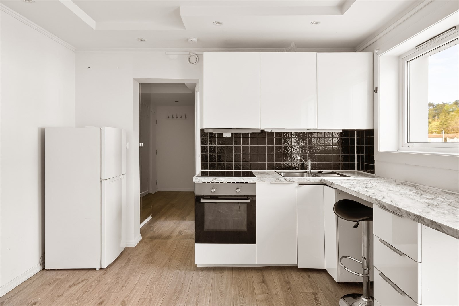 Leiligheten har en gjennomgående god planløsning og noe rehabilitering/oppussing bør påregnes. Galleribilde