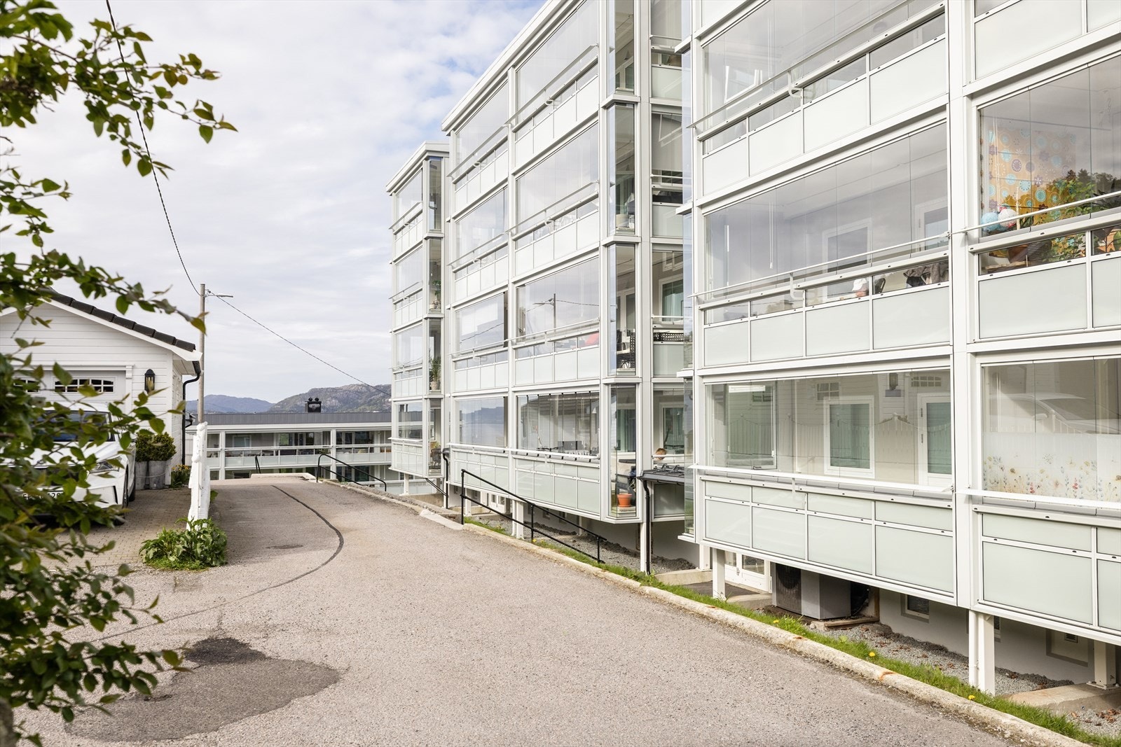 Boligens inngangsparti Galleribilde