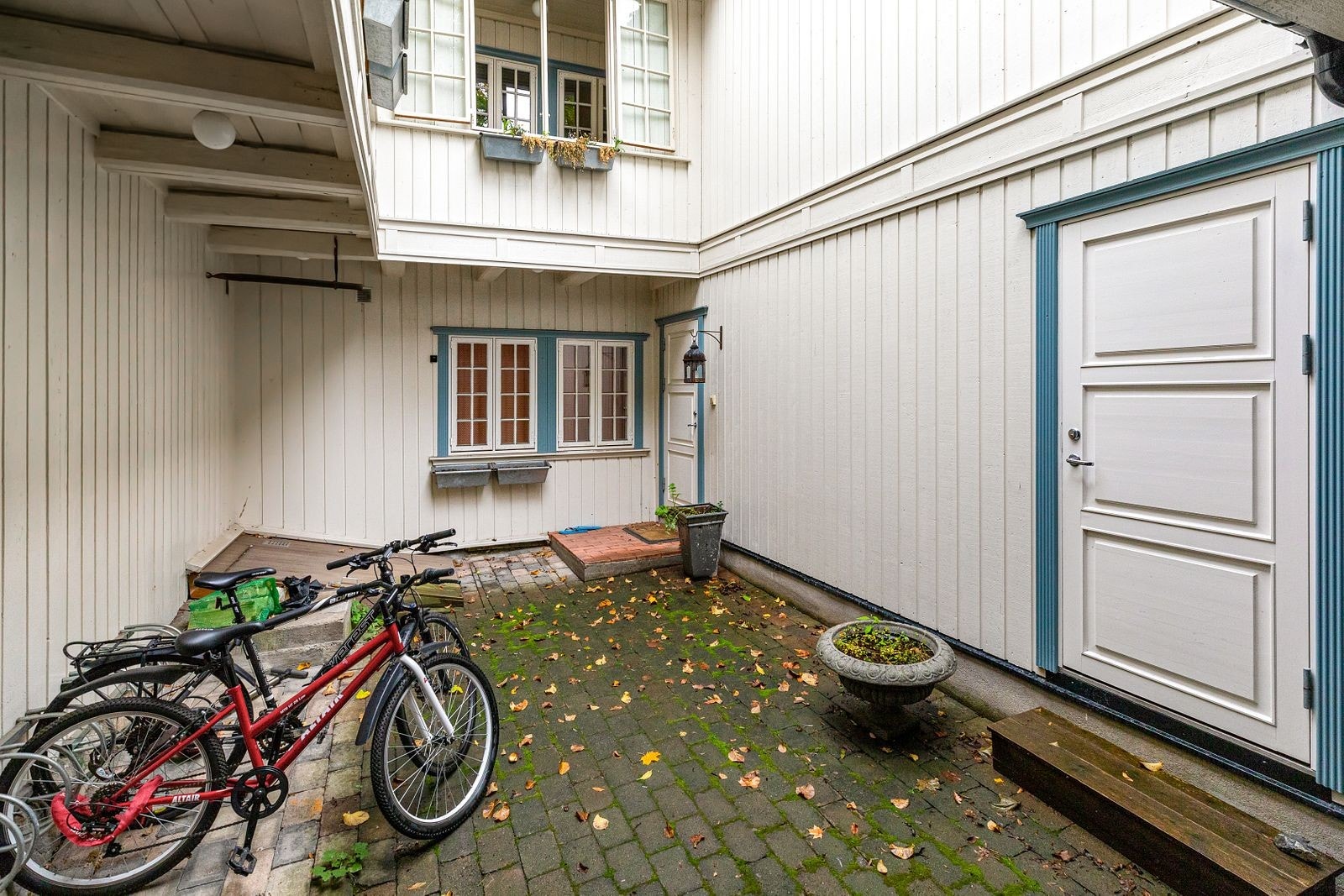 Egen inngang inn til leiligheten Galleribilde