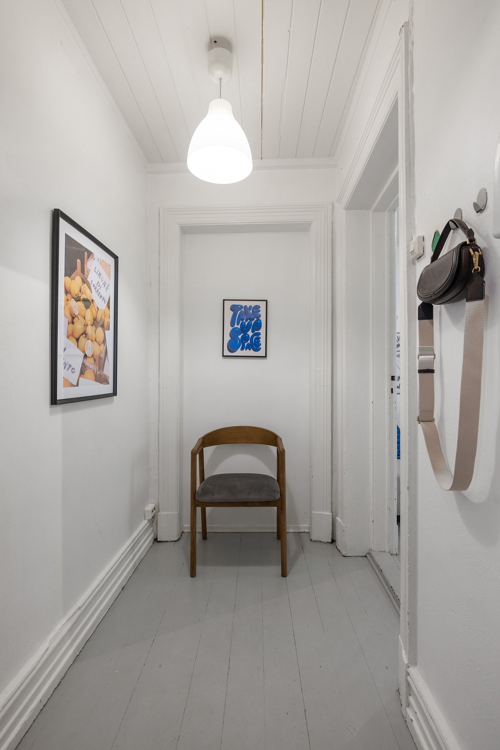 Entré. Galleribilde