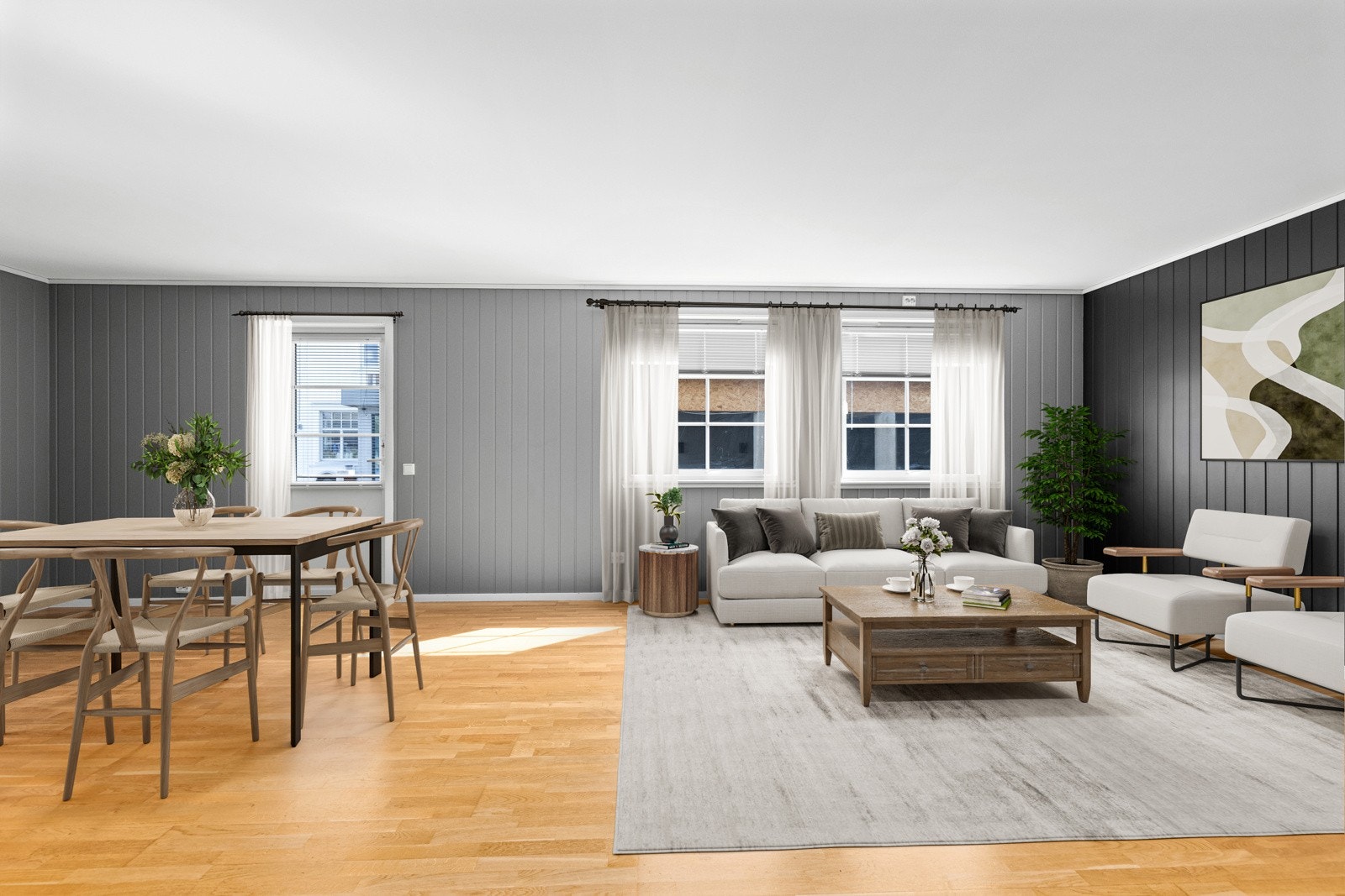 Fra stue/kjøkken er det utgang til en romslig og søvendt balkong. Galleribilde