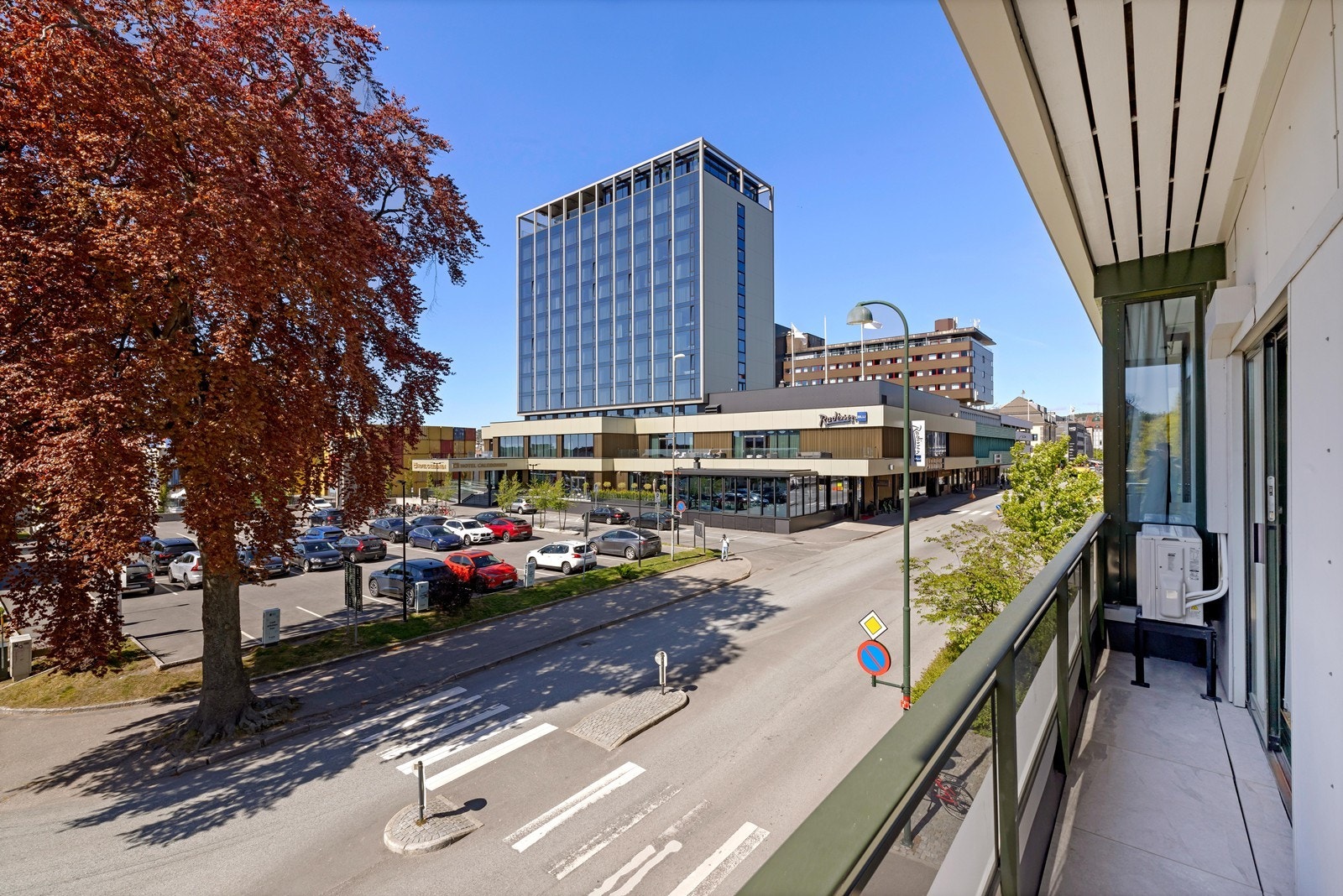 Utsikt fra balkong. Galleribilde