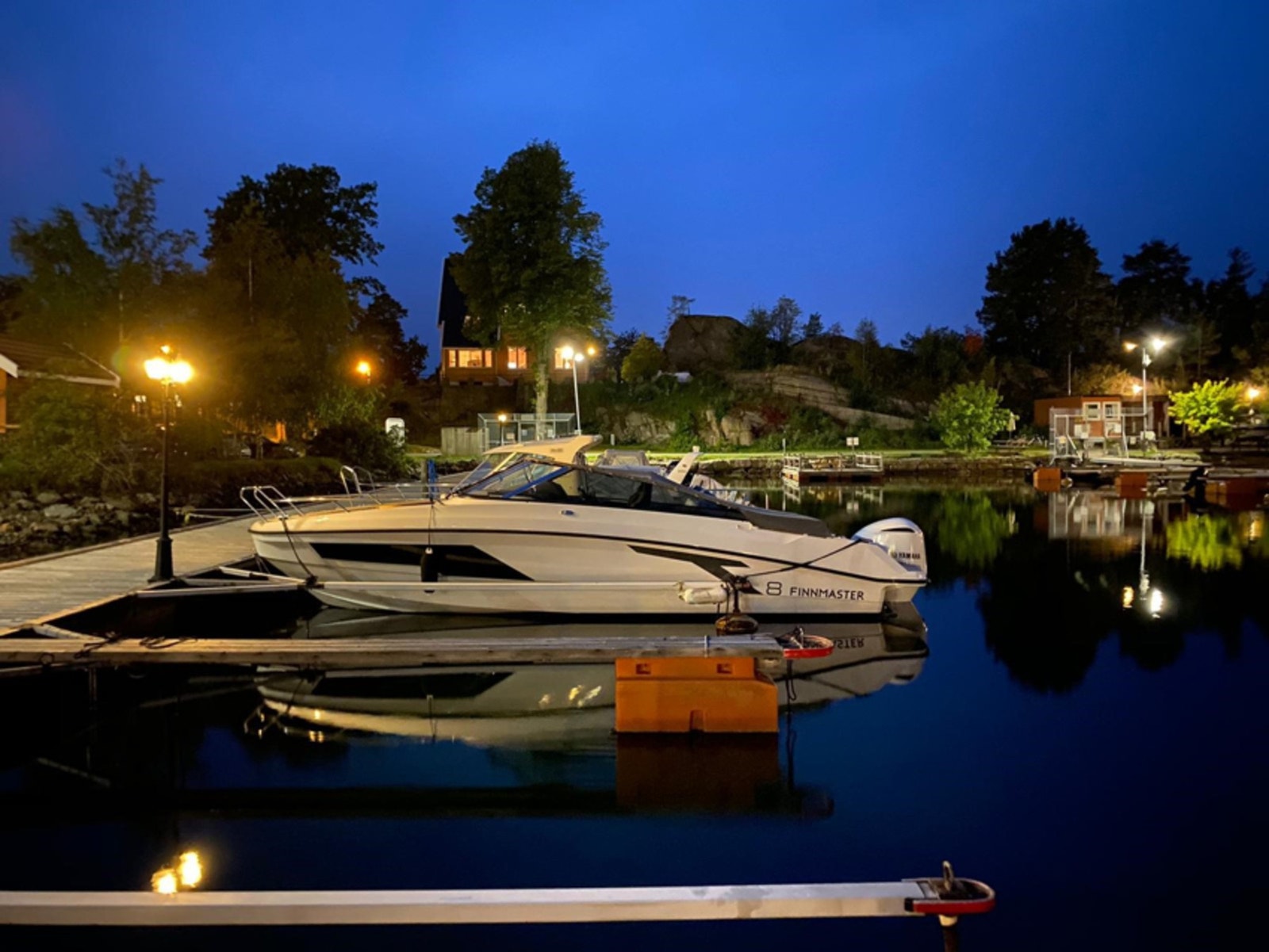 Thorøya Marina er kanskje byens beste båthavn Galleribilde