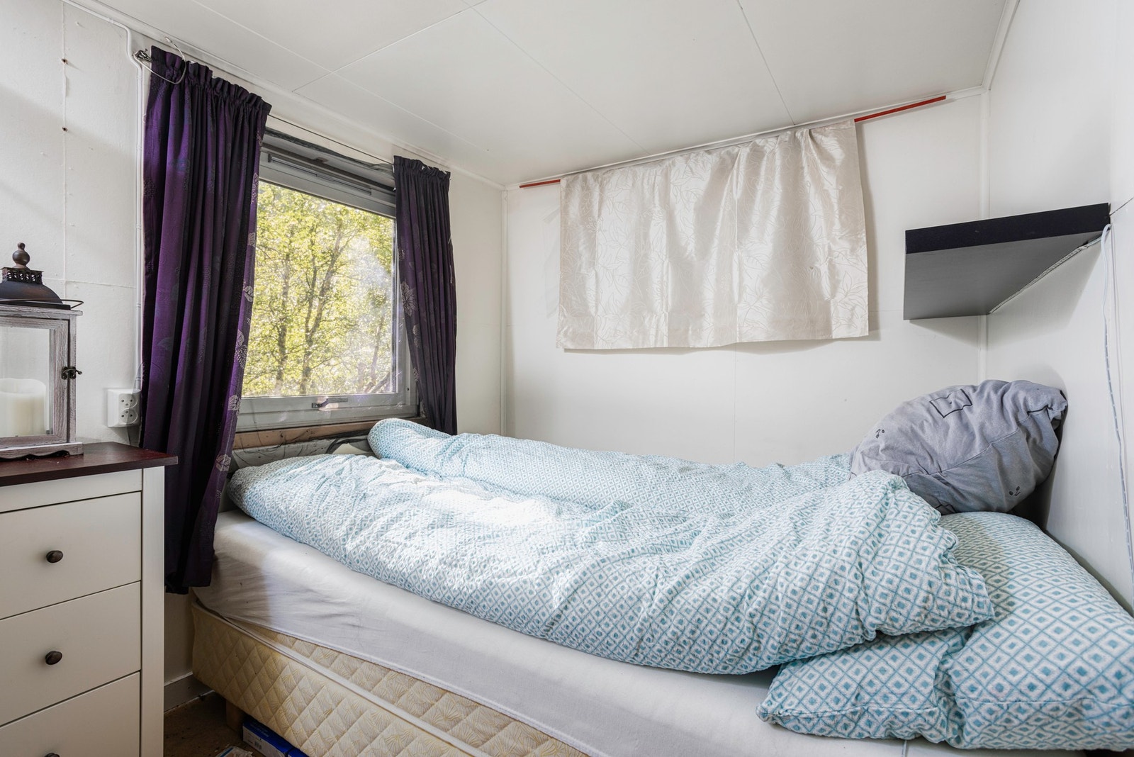 Soverom ligger med inngang fra stuen. Galleribilde