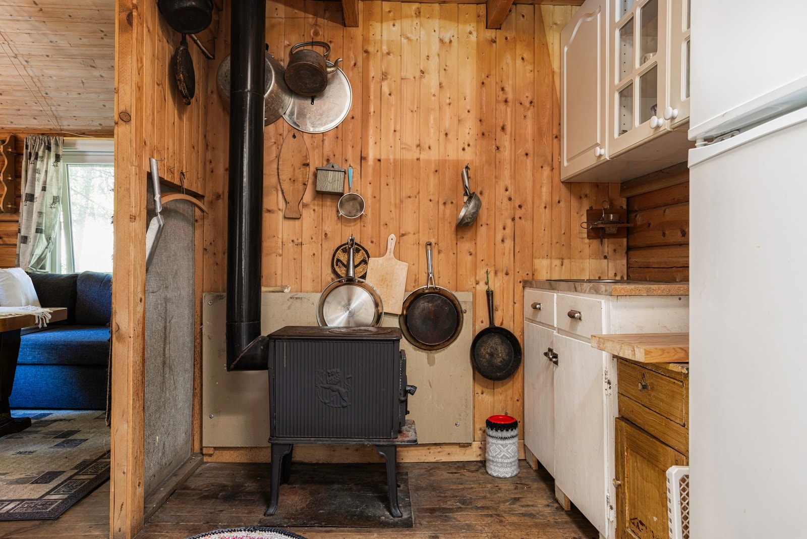 Deler av hytten har behov for modernisering. Galleribilde