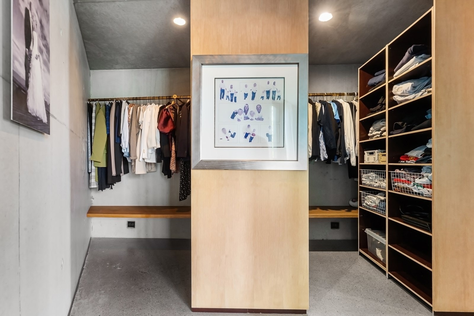Mastersuit med romslig walk-in-garderobe Galleribilde