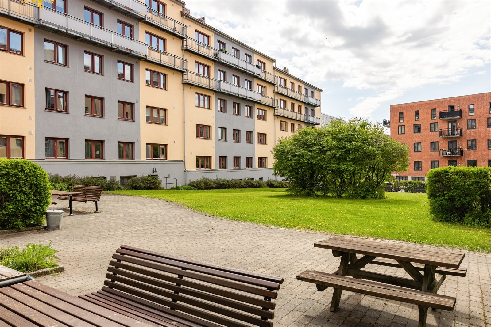 Her bor du i et populært borettslag som består av 231 andelsleiligheter. Galleribilde