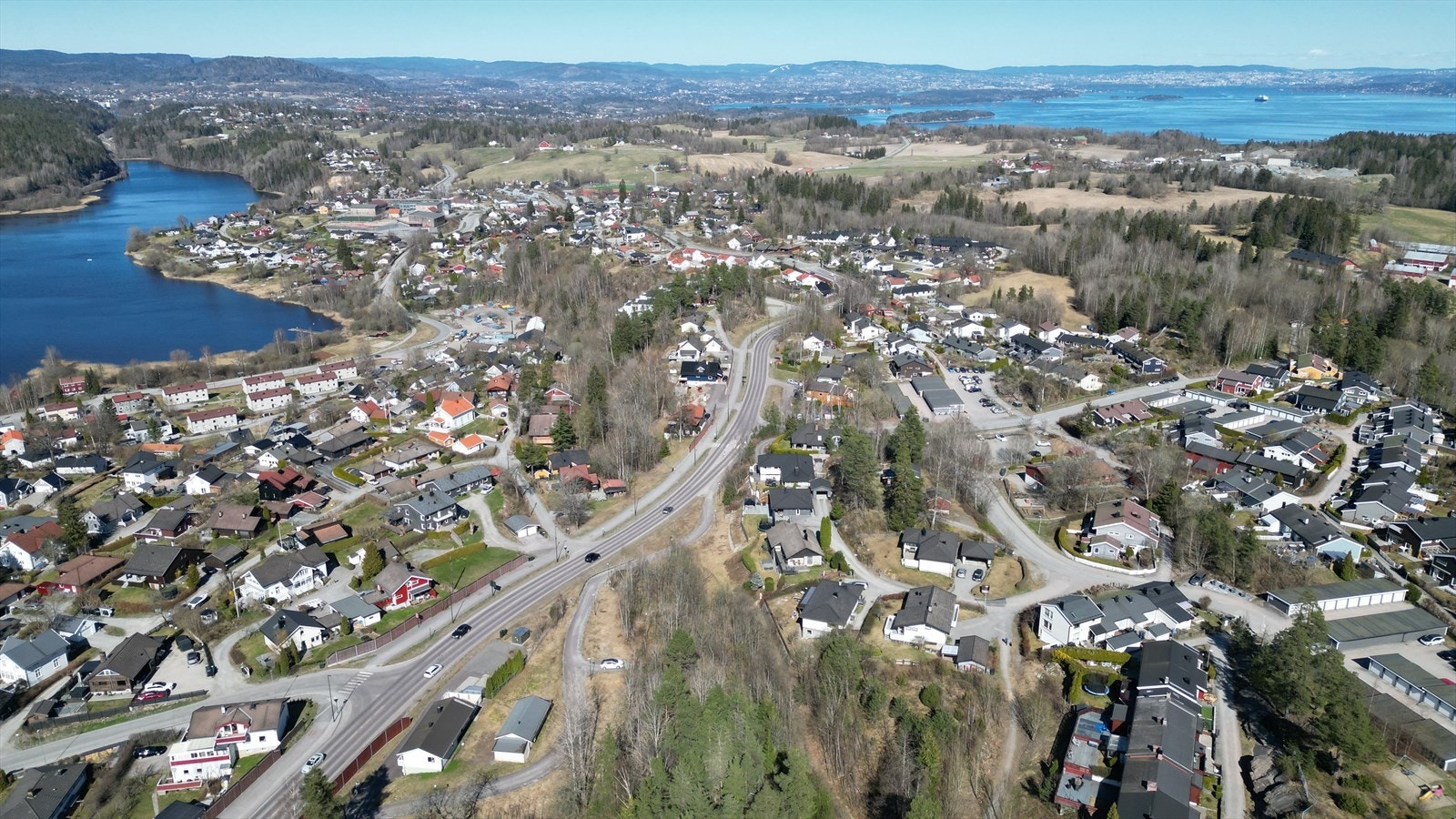 Boligtomt på 881 kvm med attraktiv beliggenhet i barnevennlig boligområde. Galleribilde