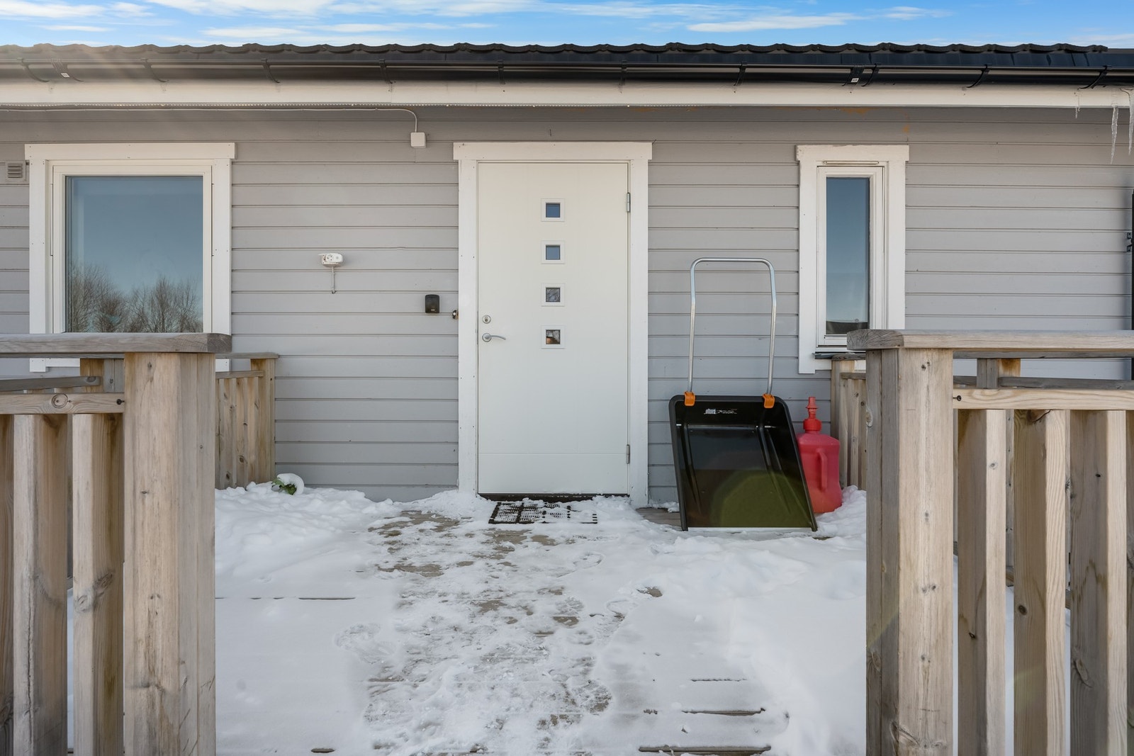 Ifbm inngangspartiet er det opparbeidet terrasse Galleribilde