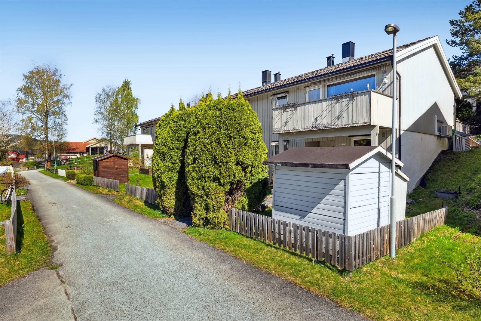 Her bor du nest innerst i blindvei - ingen gjennomgangstrafikk. Galleribilde