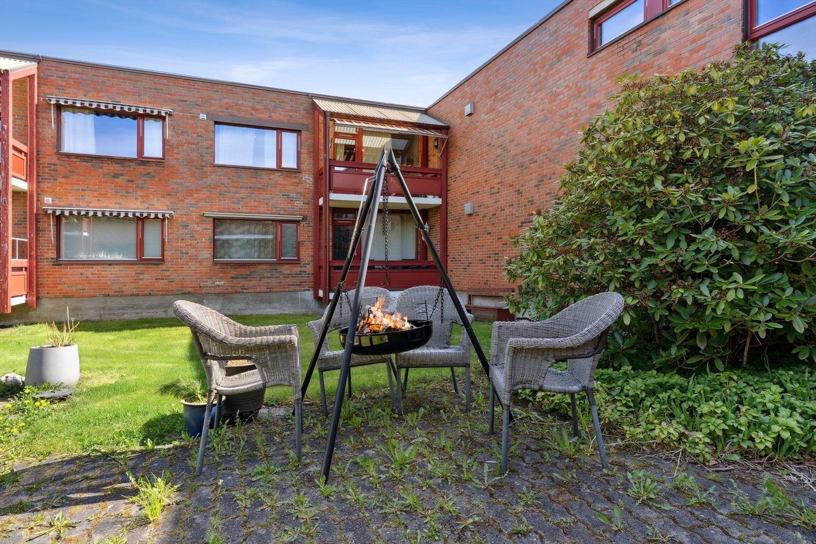 Hyggelige uteområder i sameiet. Galleribilde