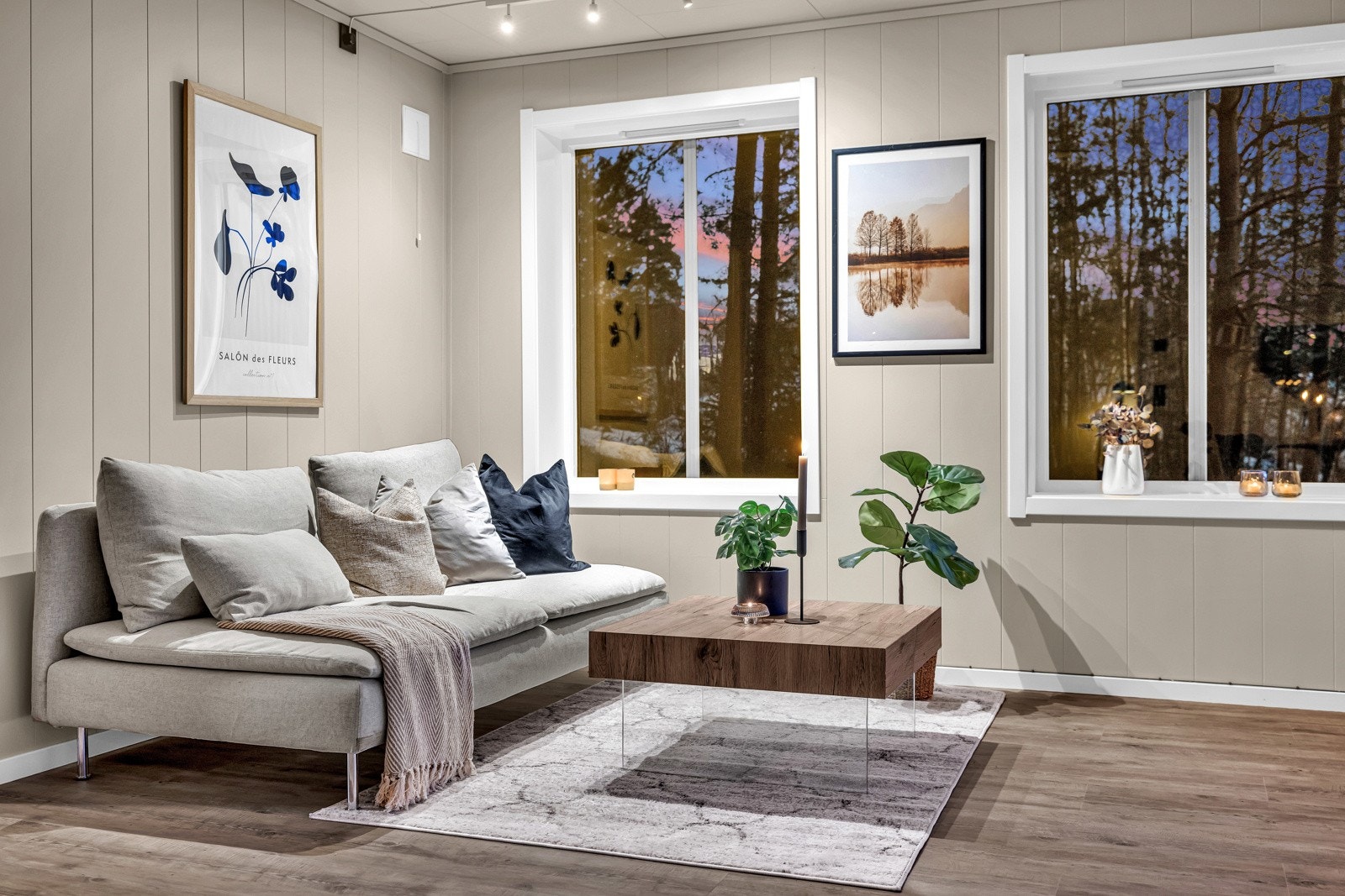 Det ble lagt nytt flott slitesterkt laminatgulv i leiligheten i 2024. Galleribilde