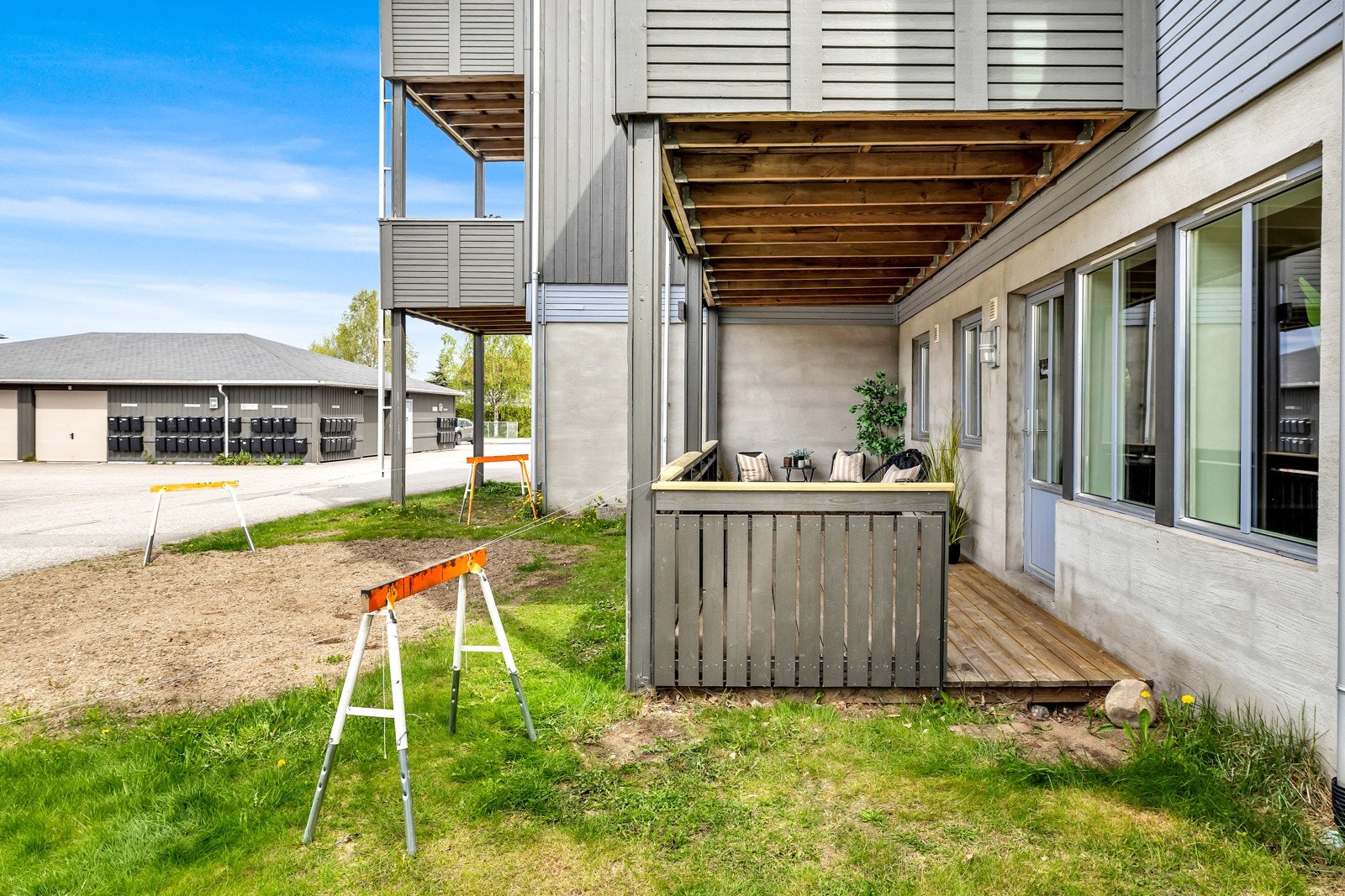 Her har man god plass til utemøbler etter eget ønske. Galleribilde