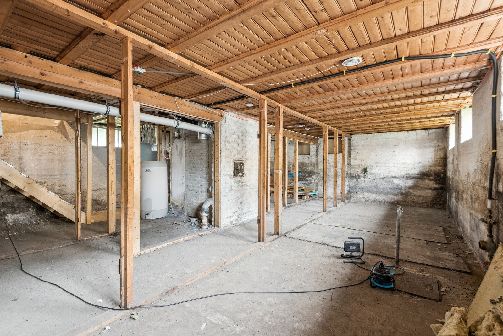 Kjeller er uinnredet grovkjeller Galleribilde