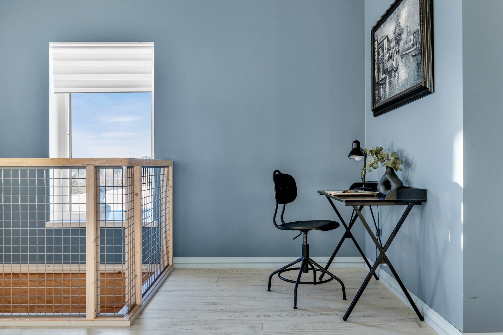 Mot soveromsavdelingen er det mulighet for en liten arbeidsplass. Galleribilde