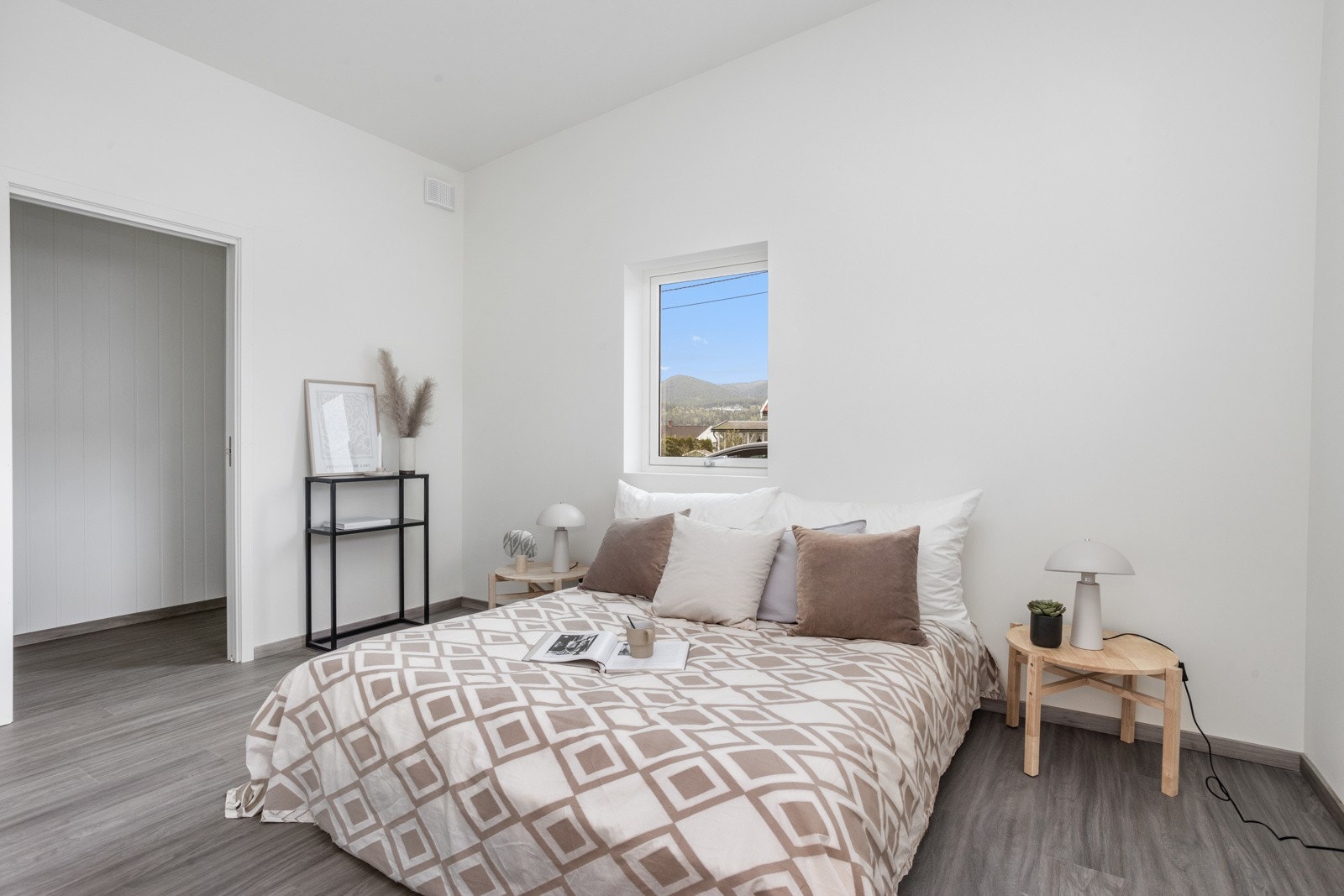 Hovedsoverommet med tilgang til bod. Galleribilde