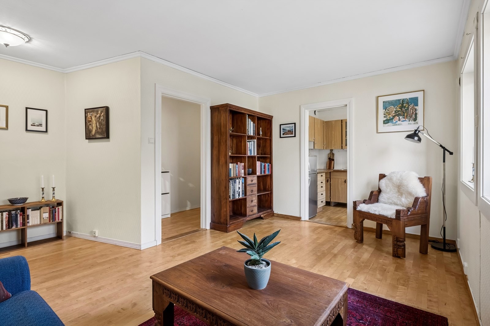 Dette er en andelsleilighet med meget sentral og rolig beliggenhet på Moseidmoen like ved Vennesla sentrum. Galleribilde