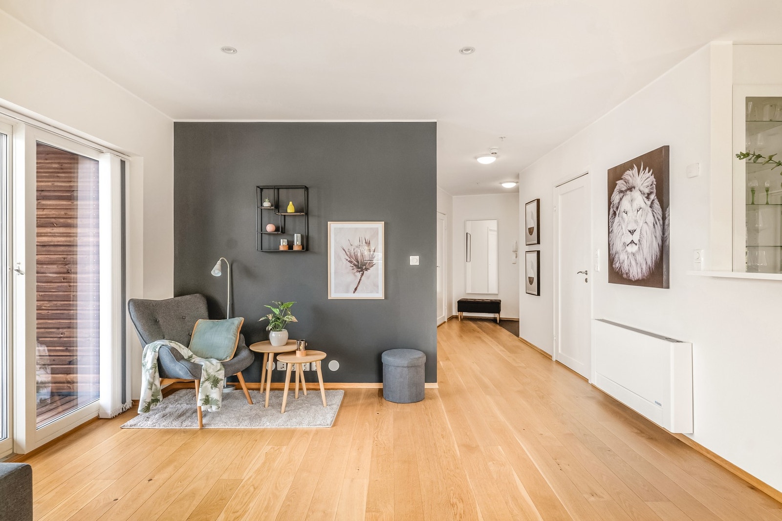 Varmekabler i deler av gangen og på badet. Galleribilde