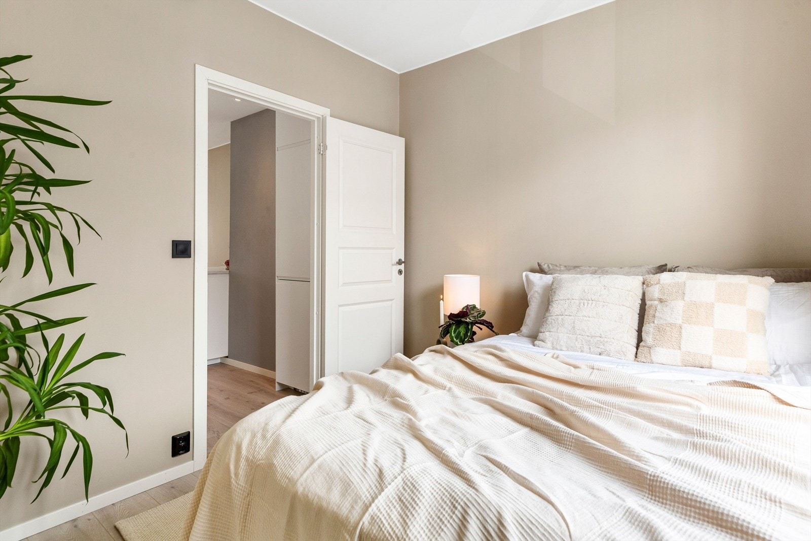 Her fra soverommet på 7,7 kvm. Galleribilde