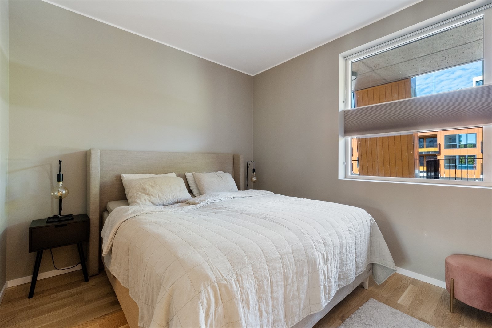 Leiligheten har to soverom, begge av god størrelse. Galleribilde