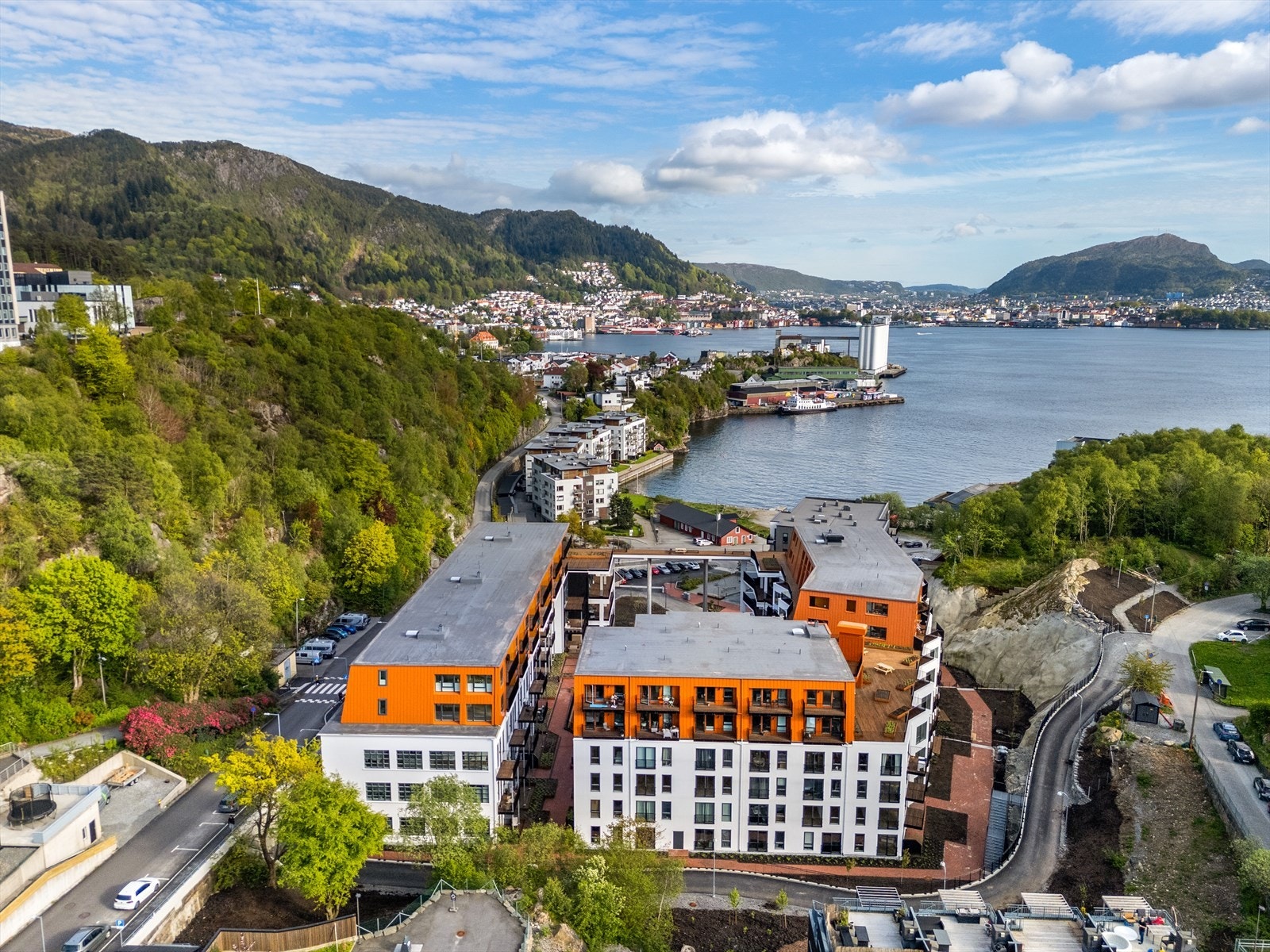 Merinokvartalet er et steinkast fra Nyhavn og Gamle Bergen omkranset av maritime omgivelser. Galleribilde