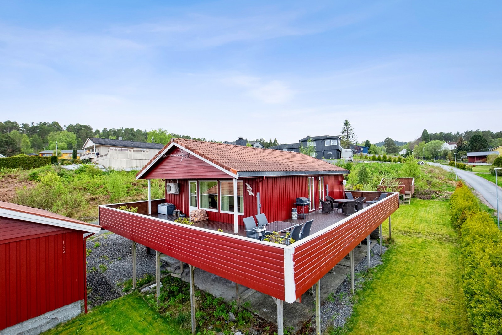 Enebolig på Kvalvåg over 2 plan og med dobbelt garasje Galleribilde