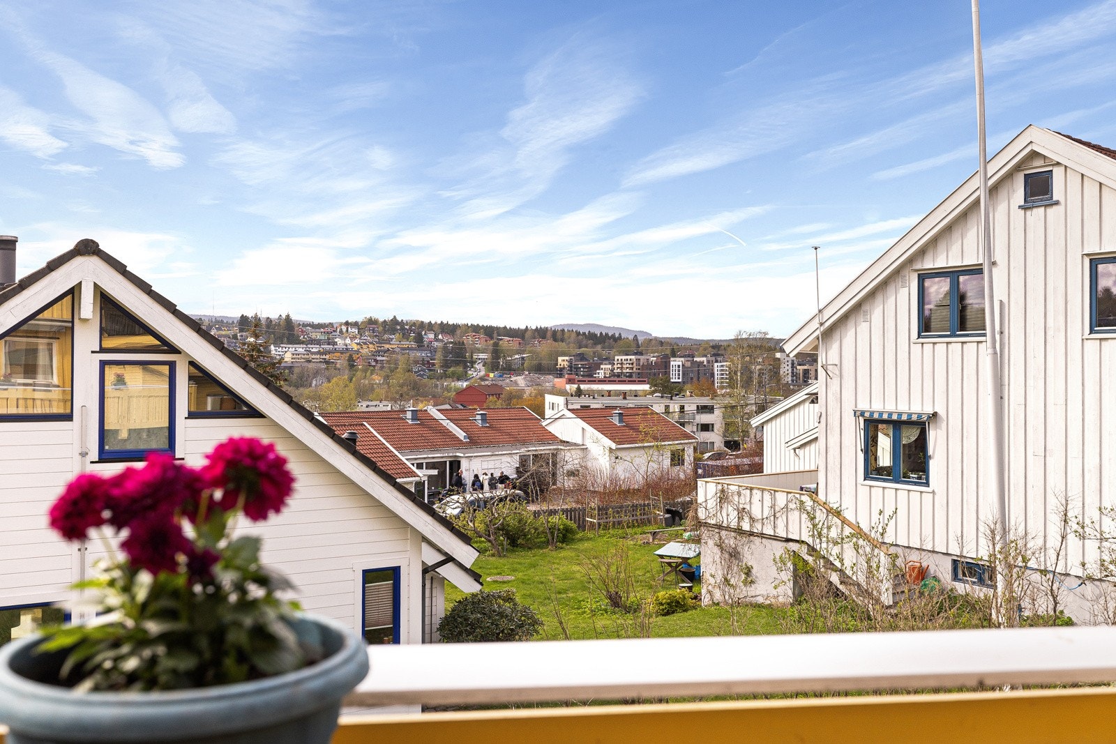 Utsikt fra terrassen. Galleribilde