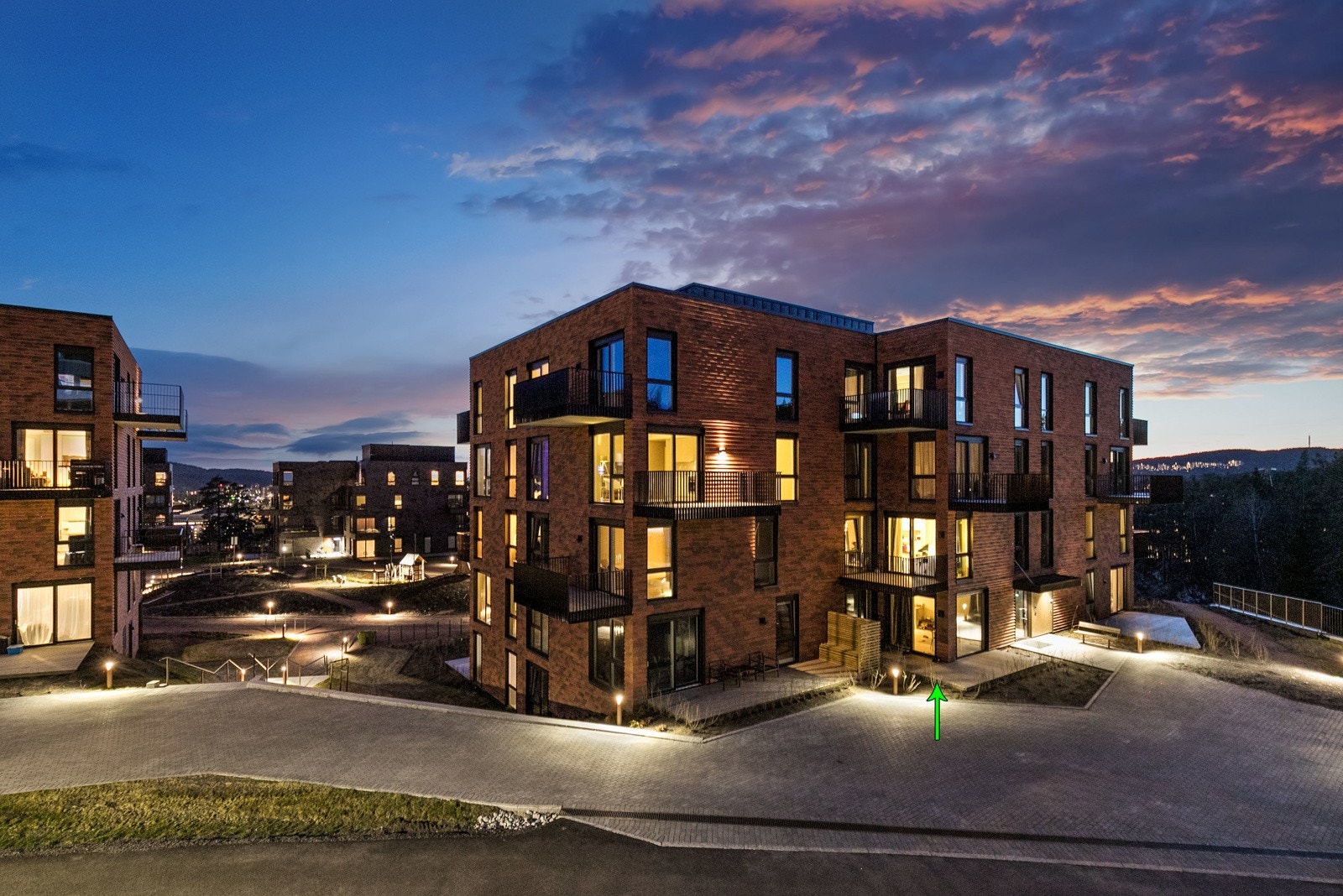 Kveldsstemning i Pallplassen Galleribilde