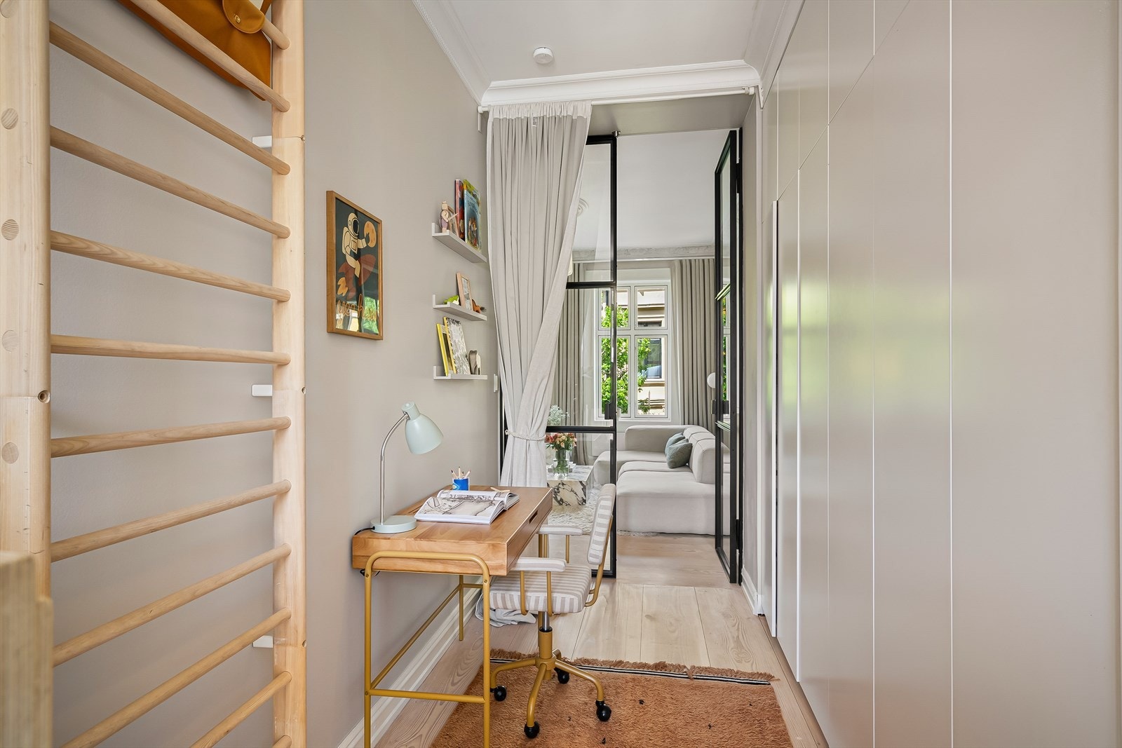 Flere bruksmuligheter. Soverom, kontor eller barnerom Galleribilde