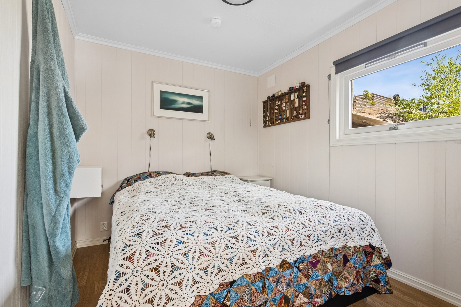 I hytta er det to soverom, i tillegg til anneks med 3 sengeplasser. Galleribilde