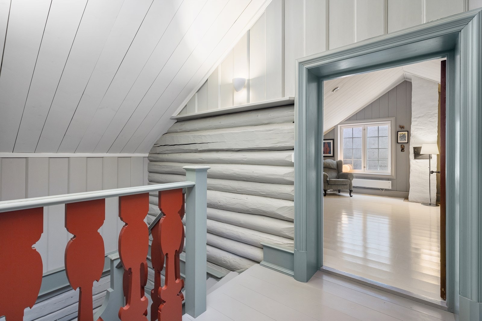 Vi beveger oss opp en etasje Galleribilde