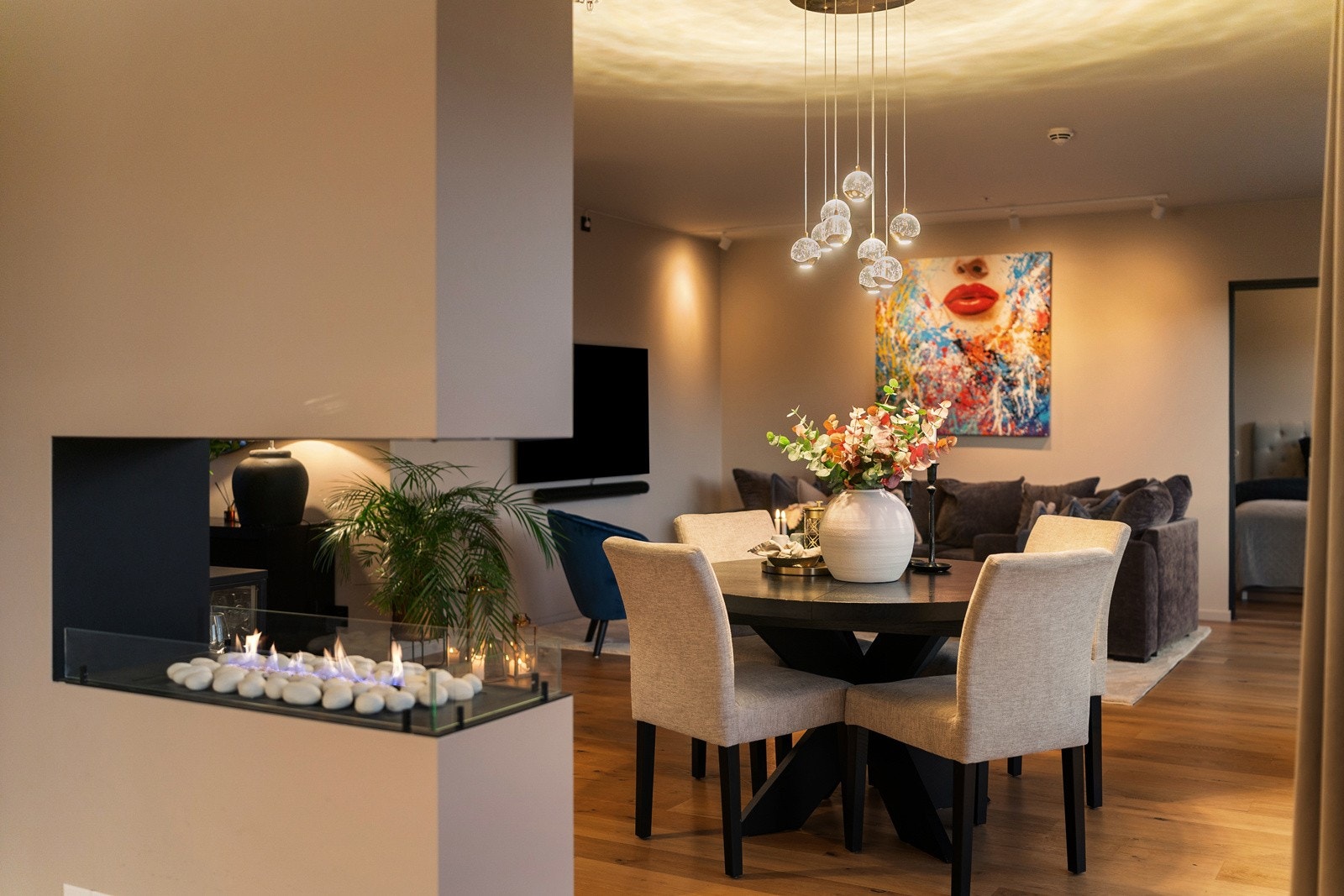 Leiligheten er betydelig perfeksjonert i senere tid. Galleribilde