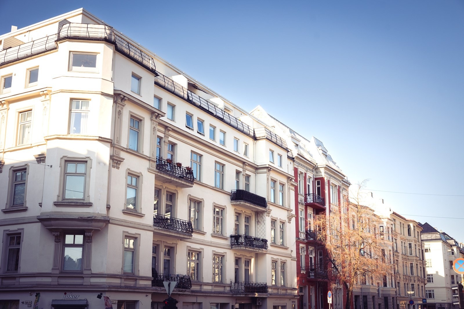 Fasade, leiligheten vender mot Thomas Heftyes gate. Galleribilde