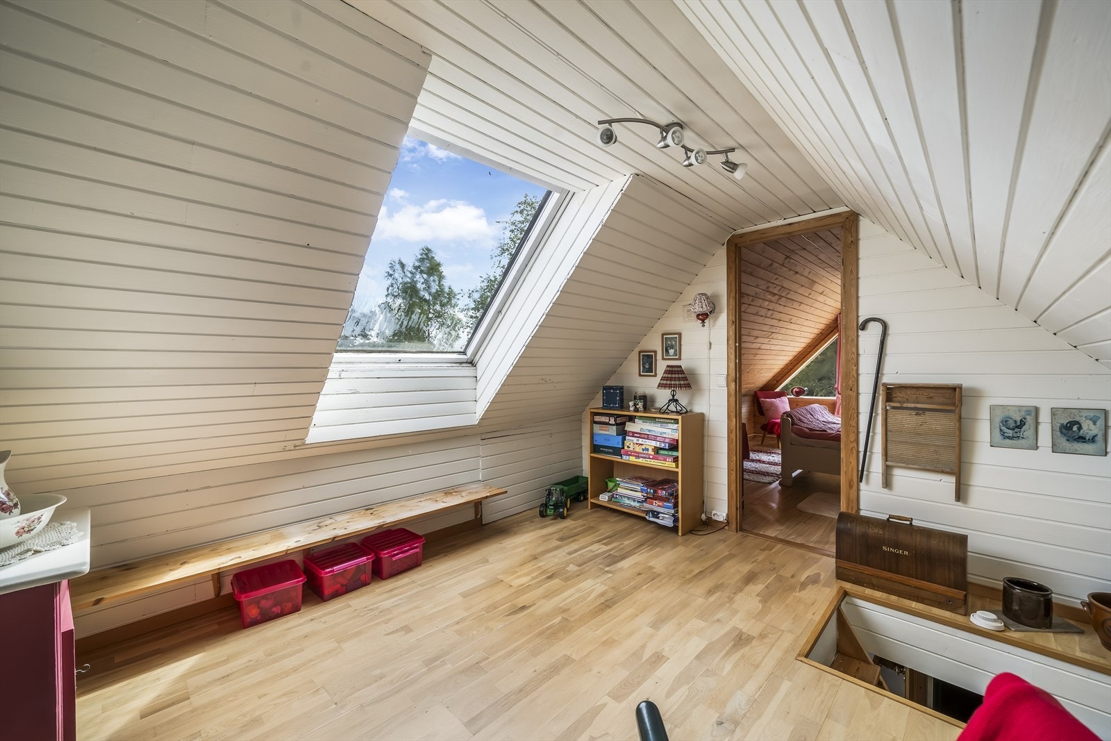 Gang på loft. Galleribilde